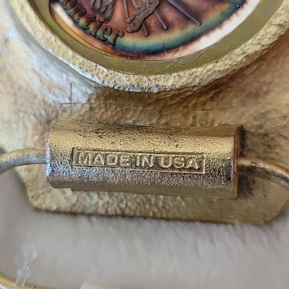 Alaska Mint Belt Buckle With Bear Tracks Coin